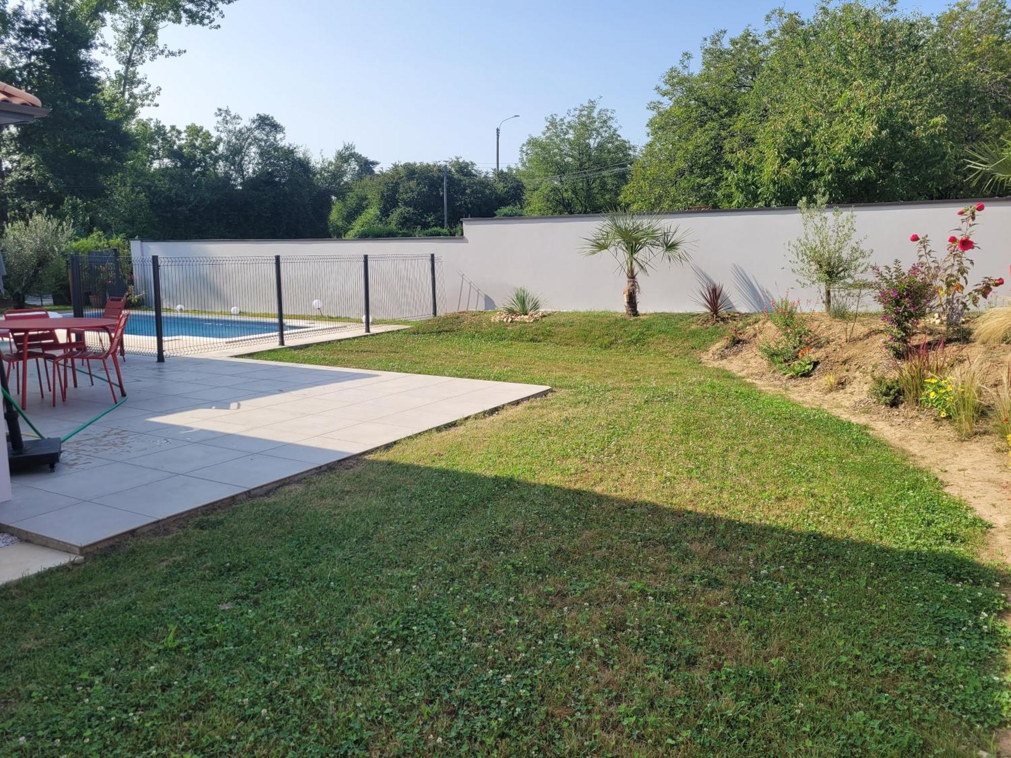 Maison Neuve Bord De Dordogne Lanzac Exteriér fotografie